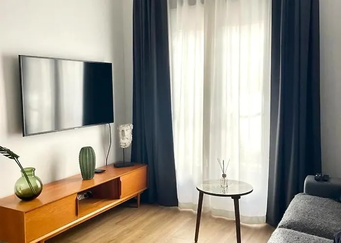 San Juan, Parking Privado * جيريز